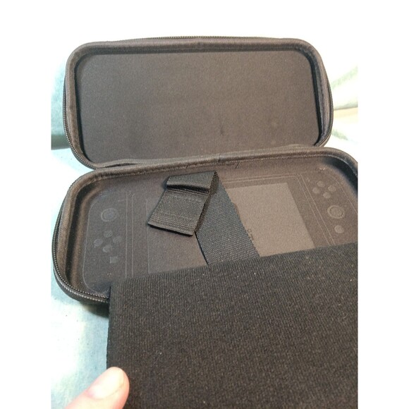 Nintendo Switch Pokemon Pikachu Theme Case Black Yellow Padded Carrying Case - Picture 4 of 4